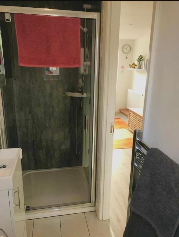 Elkstone Studio Private Hottub Pet Friendly Malvern Exterior foto
